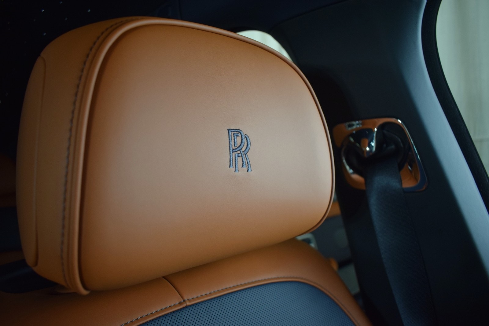 Thumbnail: 2026 Rolls-Royce Cullinan - 35