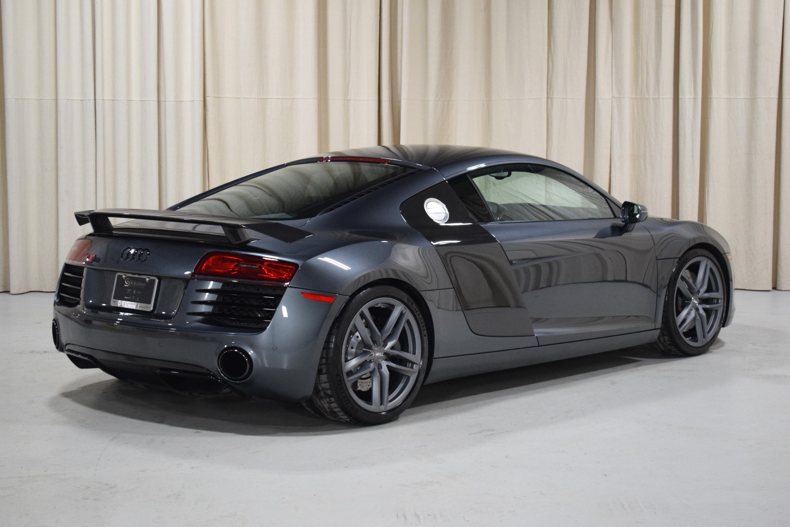 Thumbnail: 2014 Audi R8 - 10