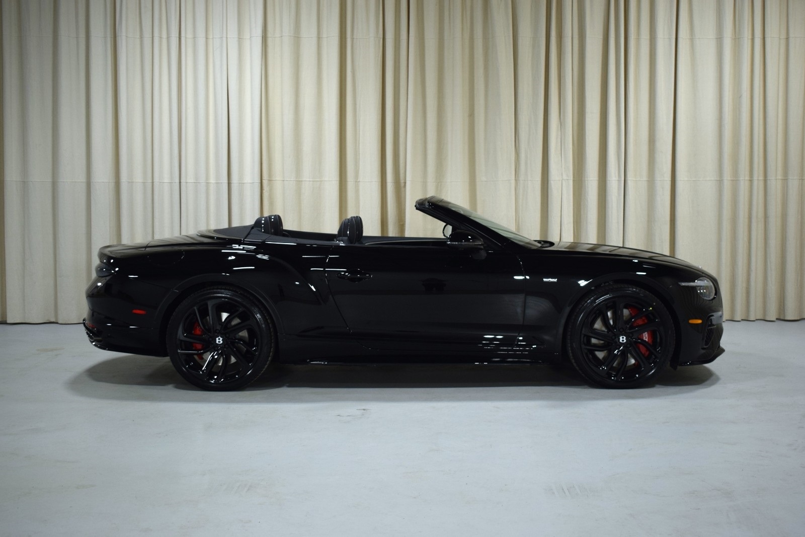 Thumbnail: 2025 Bentley Continental - 5