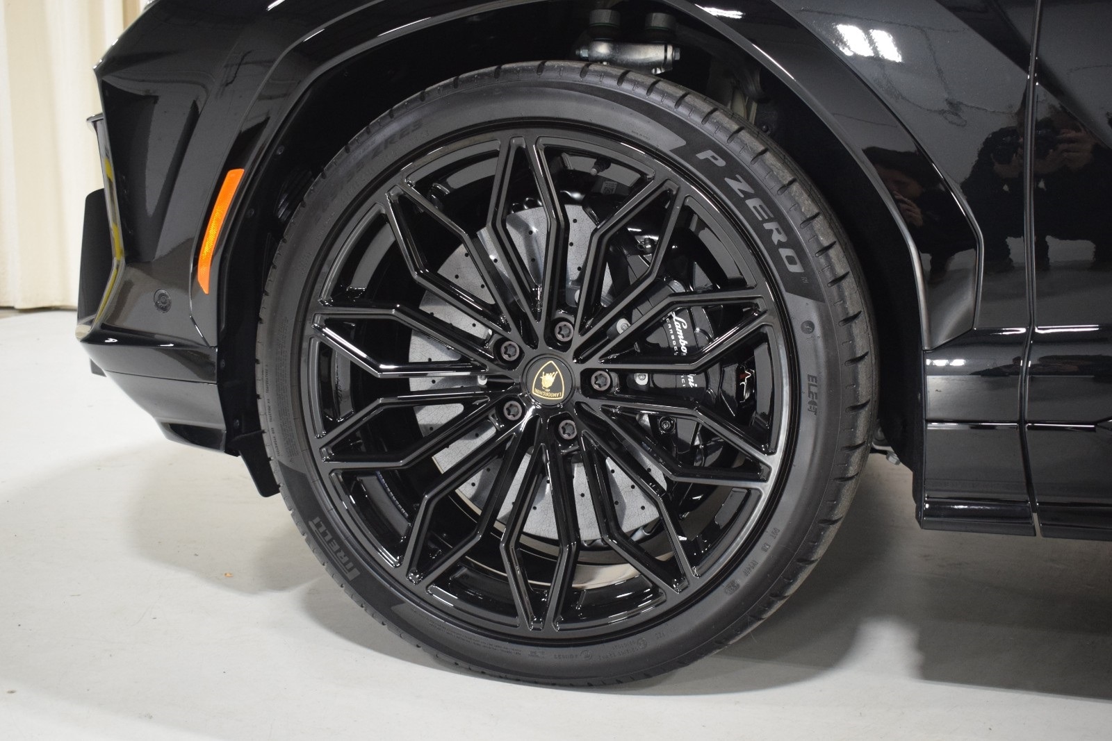 Thumbnail: 2025 Lamborghini Urus - 6