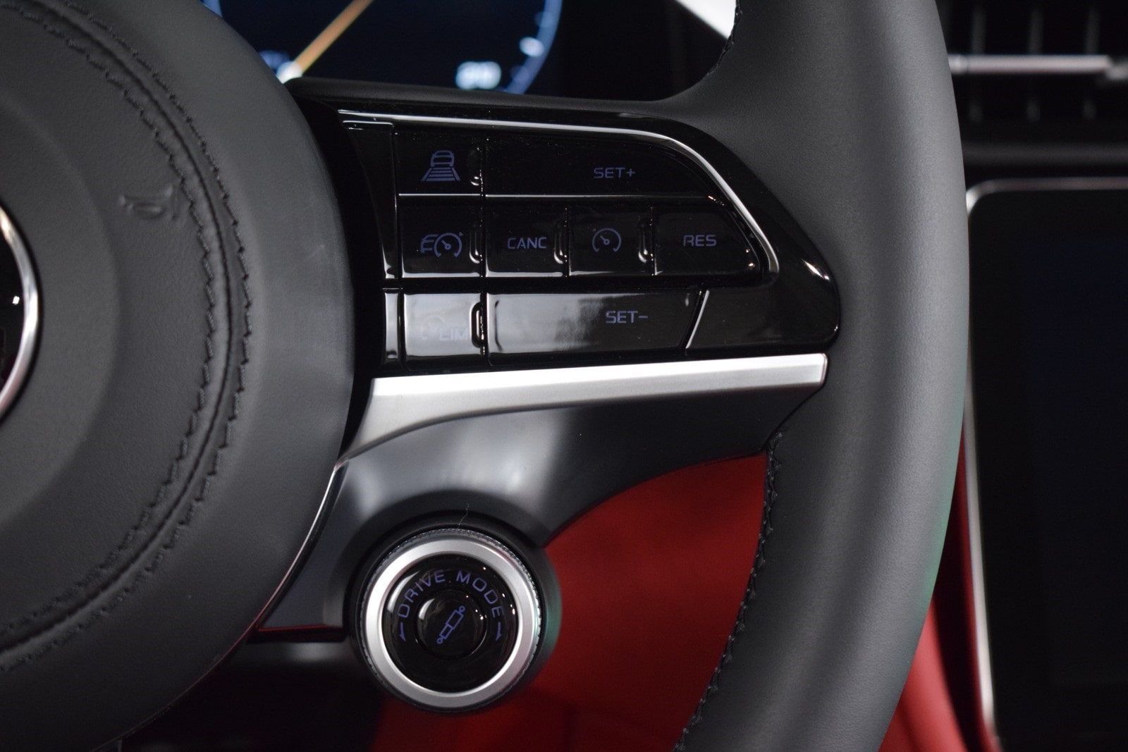 Thumbnail: 2026 Maserati GranCabrio - 28