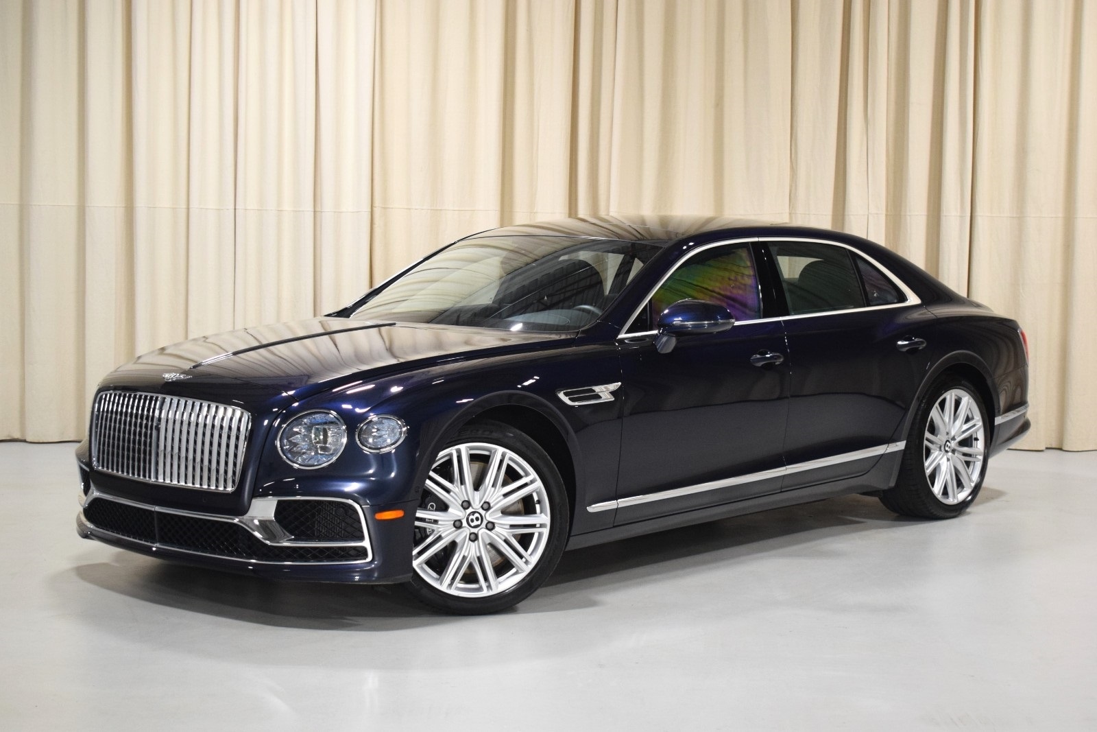 2023 Bentley Flying Spur  -
                  Troy, MI