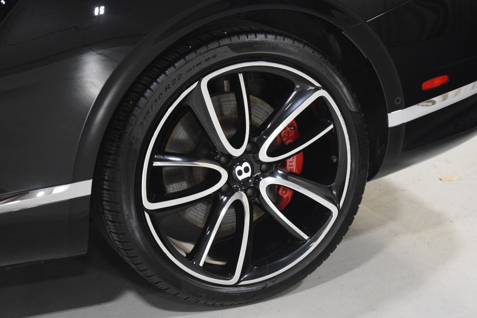 Thumbnail: 2020 Bentley Continental - 17