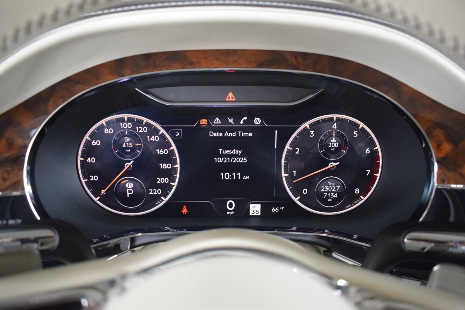 Thumbnail: 2020 Bentley Flying Spur - 30