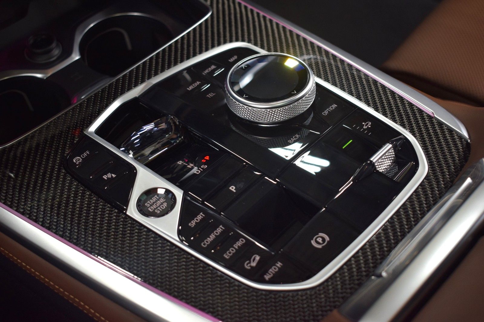 Thumbnail: 2026 BMW X7 - 36