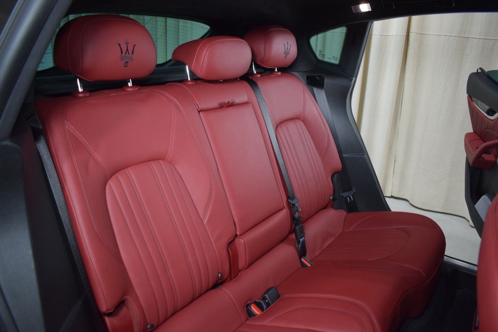 Thumbnail: 2022 Maserati Levante - 19