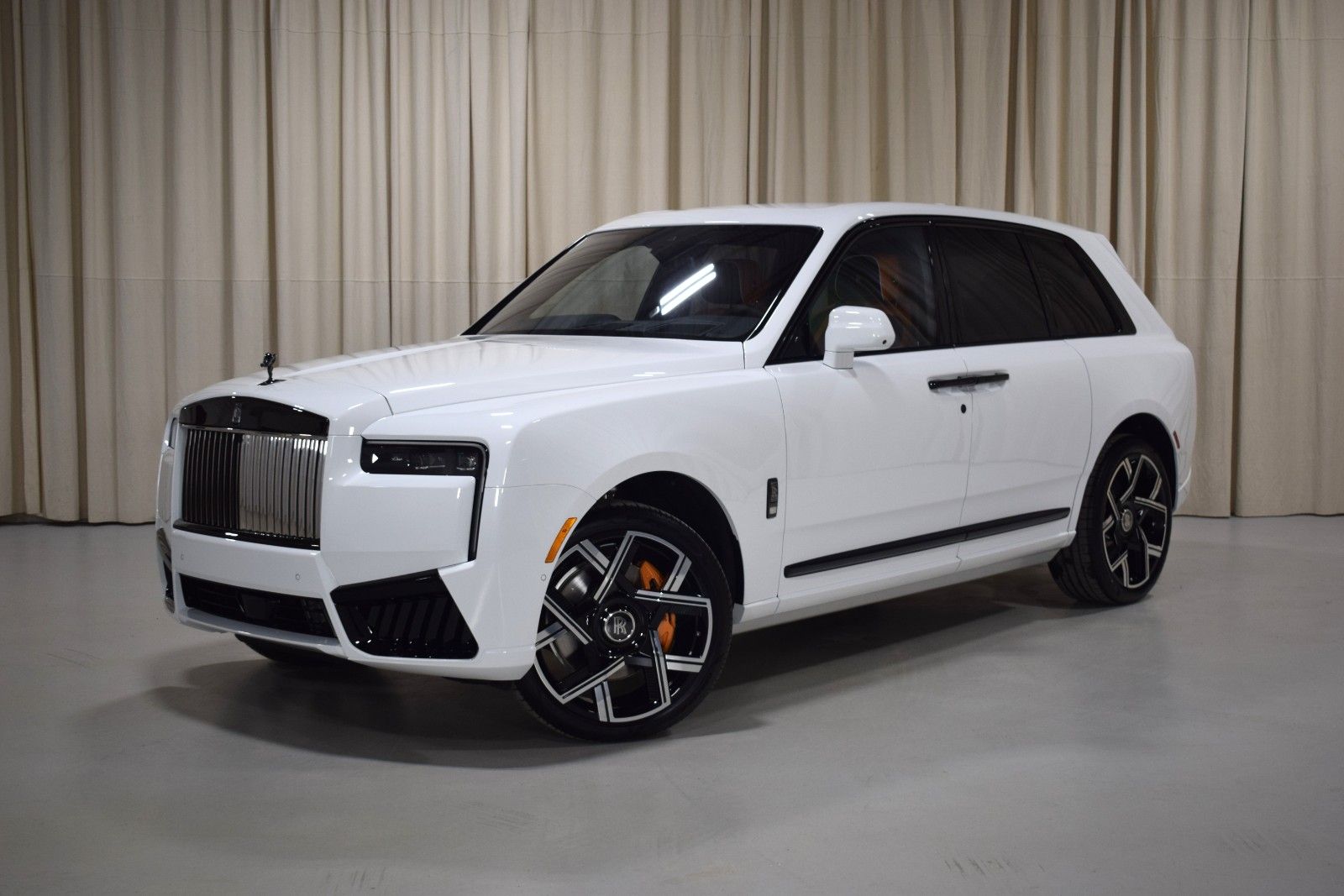 2026 Rolls-Royce Cullinan Black Badge -
                  Troy, MI