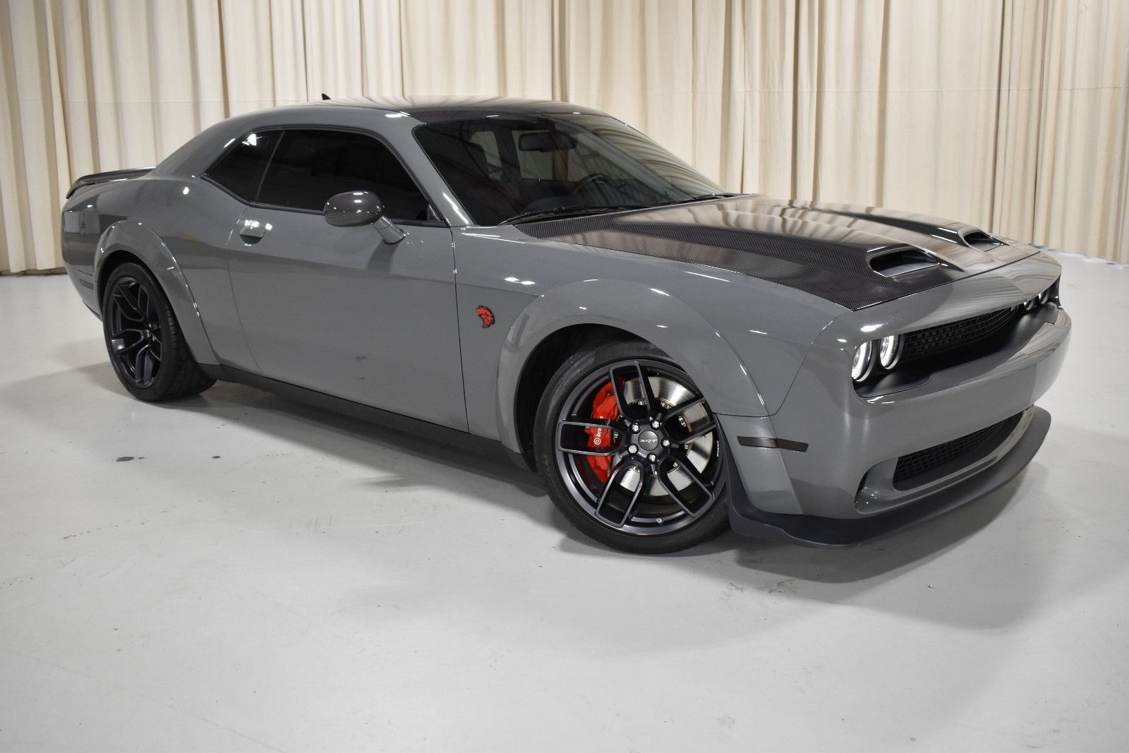 Thumbnail: 2019 Dodge Challenger - 3