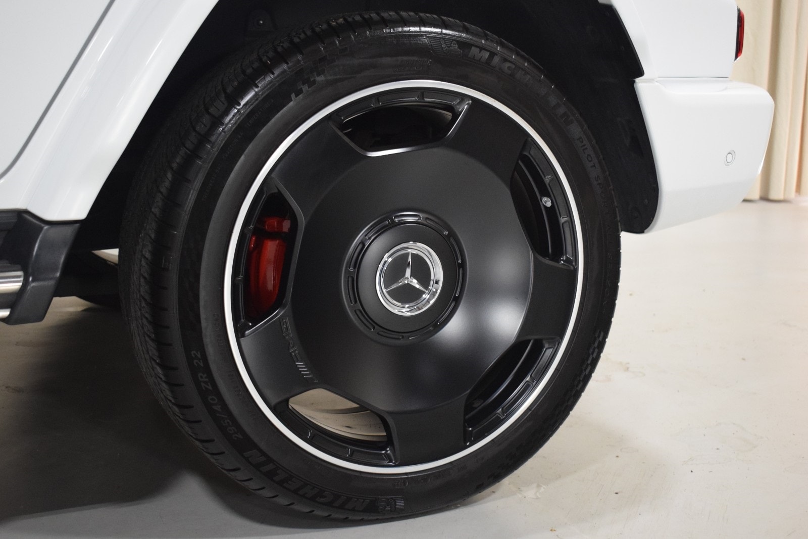 Thumbnail: 2023 Mercedes-Benz G-Class - 8