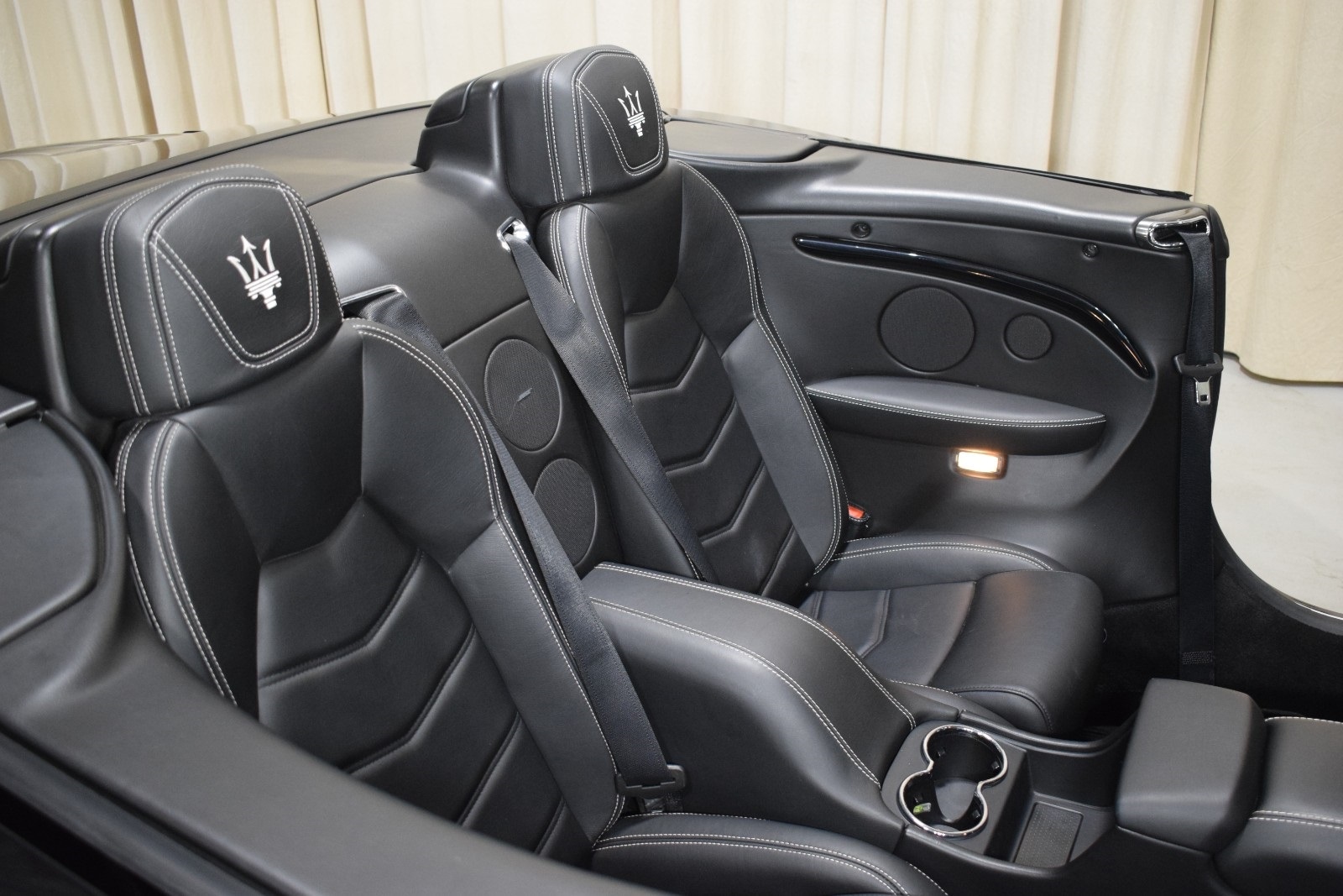 Thumbnail: 2014 Maserati GranTurismo - 18
