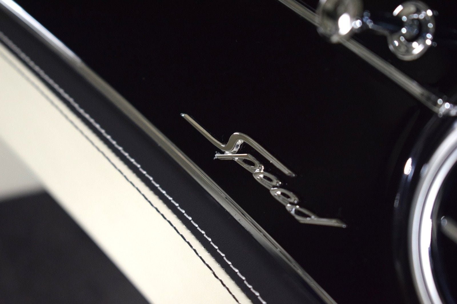 Thumbnail: 2025 Bentley Flying Spur - 25