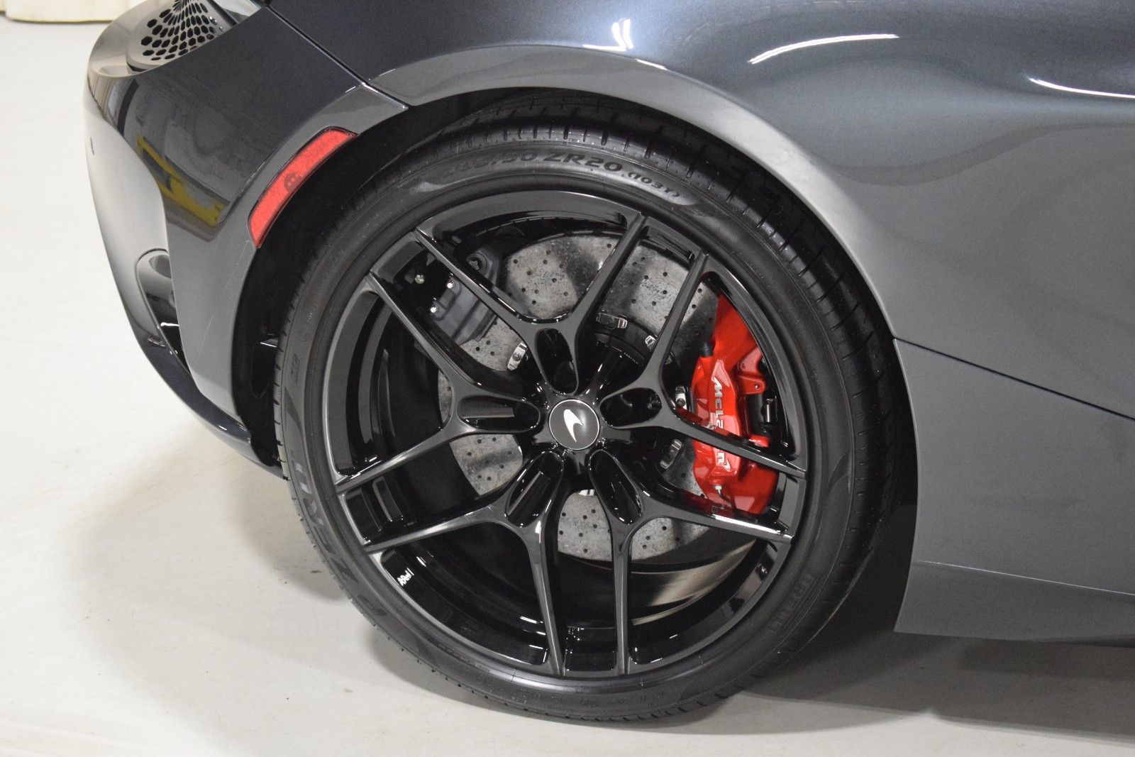 Thumbnail: 2026 Mclaren 750S - 16