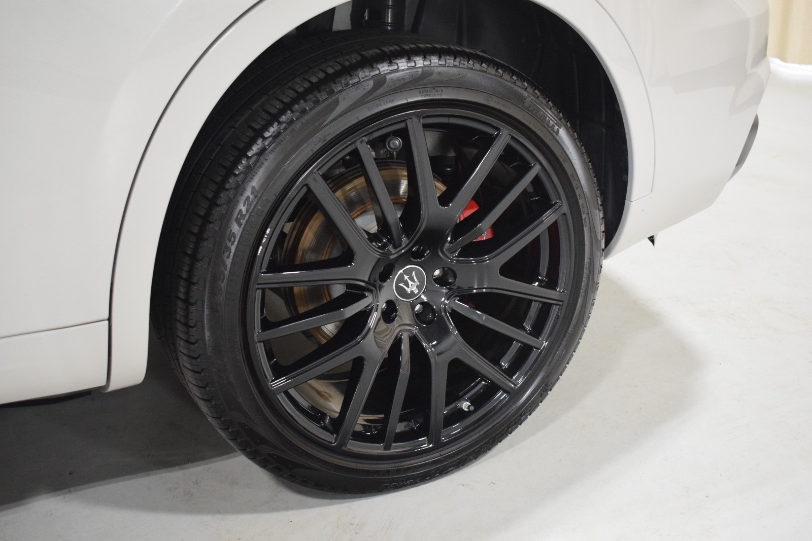 Thumbnail: 2022 Maserati Levante - 7