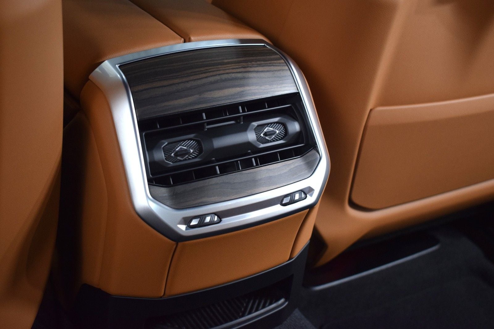 Thumbnail: 2025 BMW 7 Series - 20