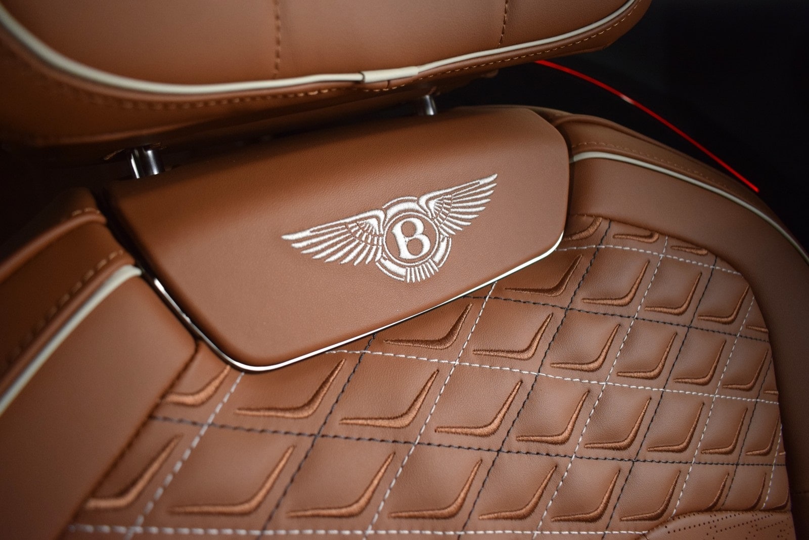 Thumbnail: 2025 Bentley Flying Spur - 38