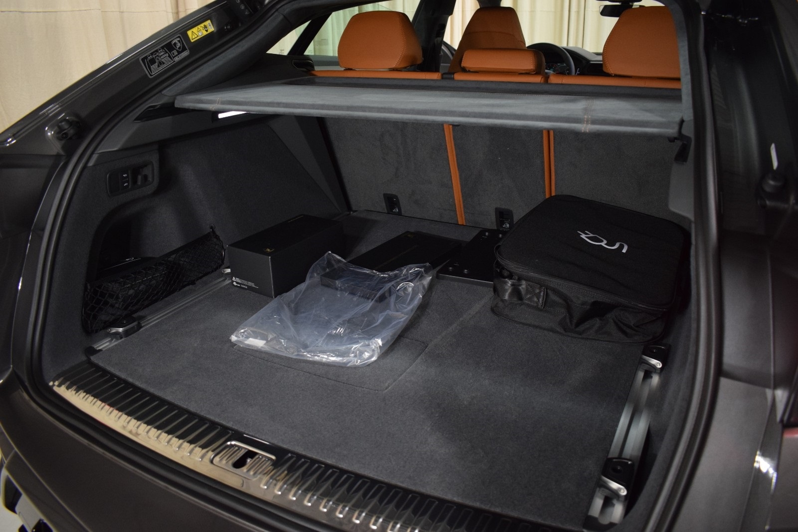 Thumbnail: 2025 Lamborghini Urus - 43