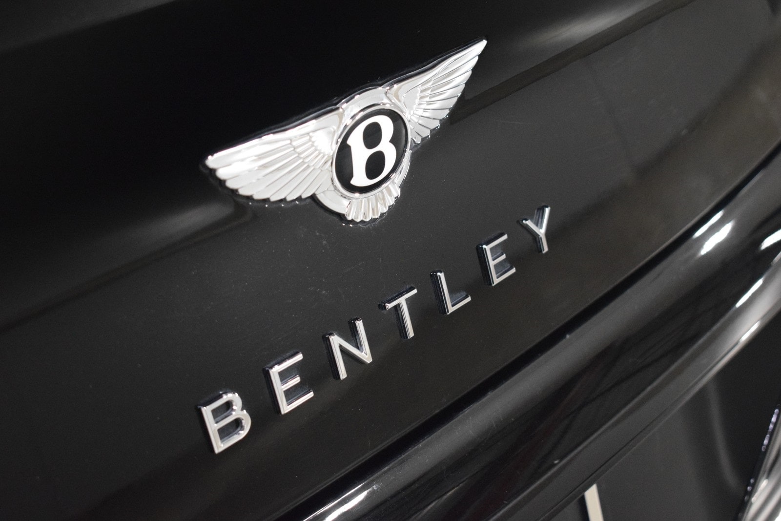 Thumbnail: 2023 Bentley Continental - 15
