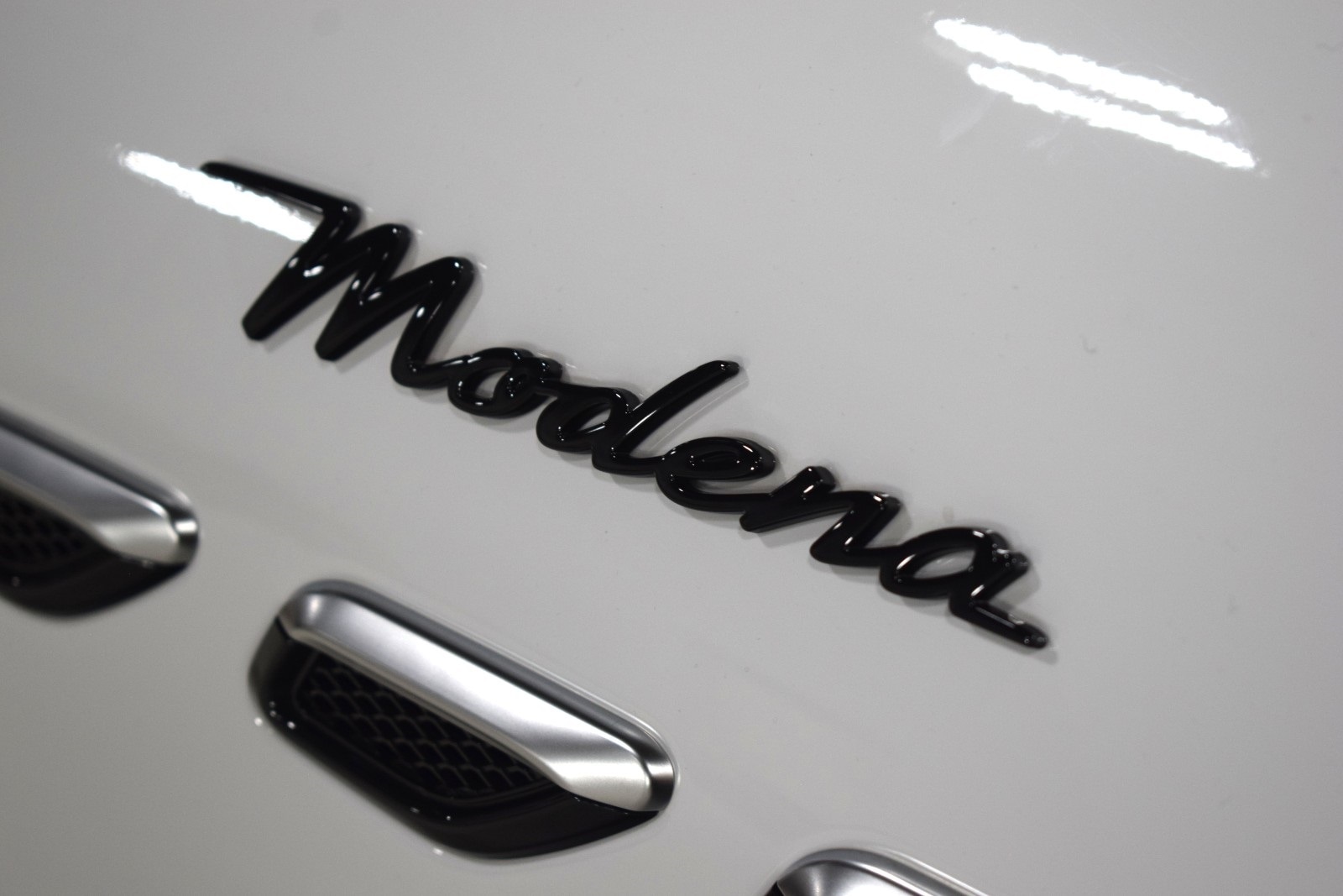 Thumbnail: 2023 Maserati Grecale - 12