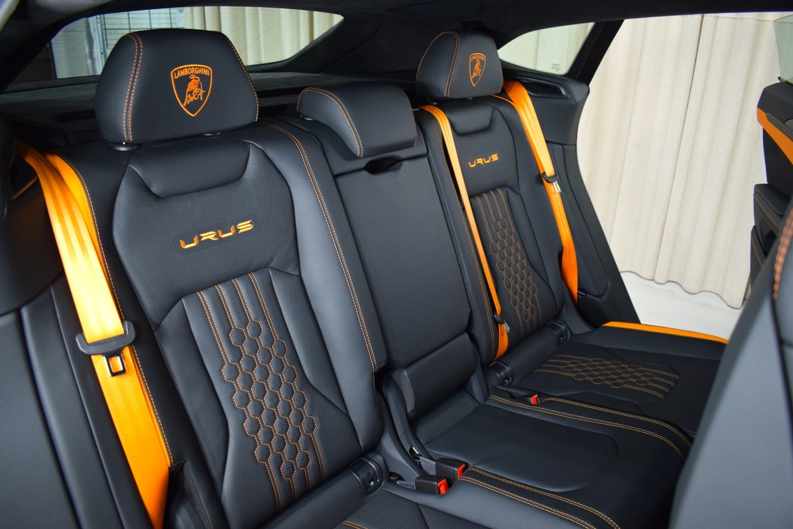 Thumbnail: 2024 Lamborghini Urus - 17
