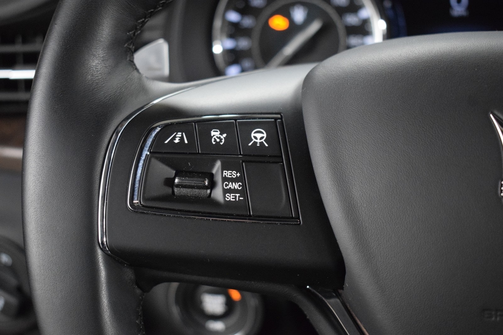 Thumbnail: 2022 Maserati Quattroporte - 28