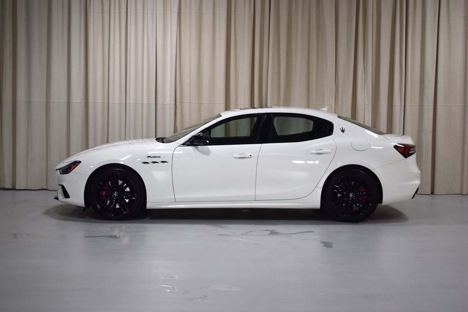 Thumbnail: 2024 Maserati Ghibli - 5