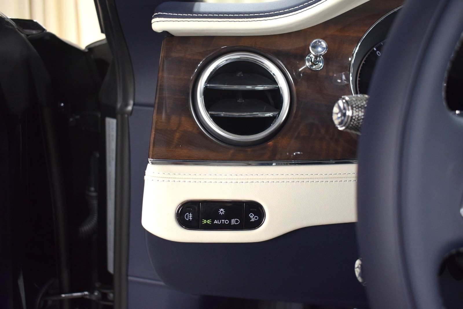 Thumbnail: 2026 Bentley Continental - 29