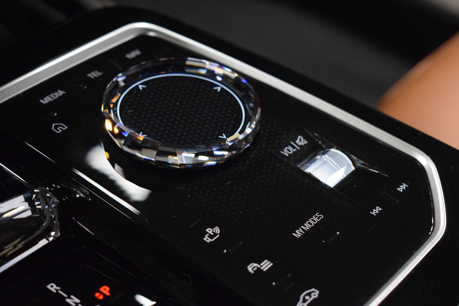 Thumbnail: 2025 BMW 7 Series - 36