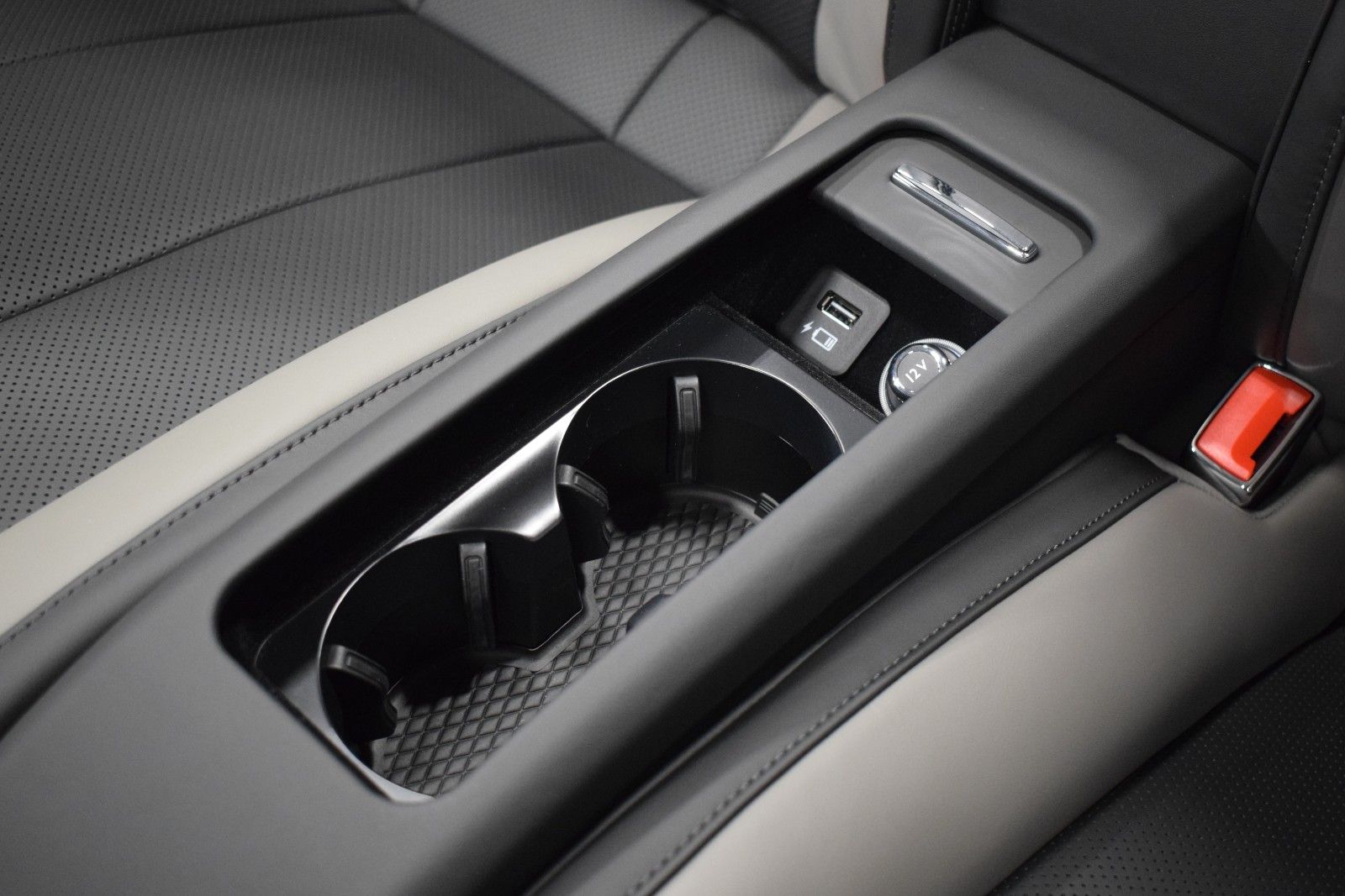 Thumbnail: 2024 Bentley Continental - 24