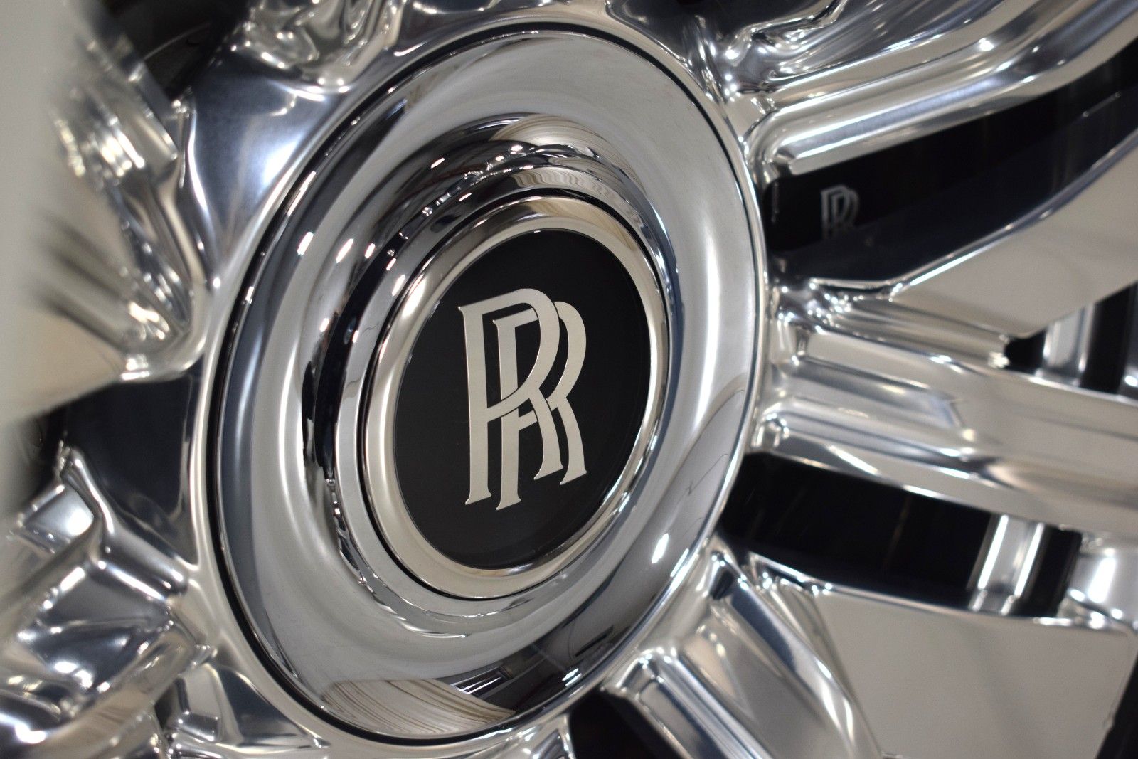 Thumbnail: 2026 Rolls-Royce Ghost - 18