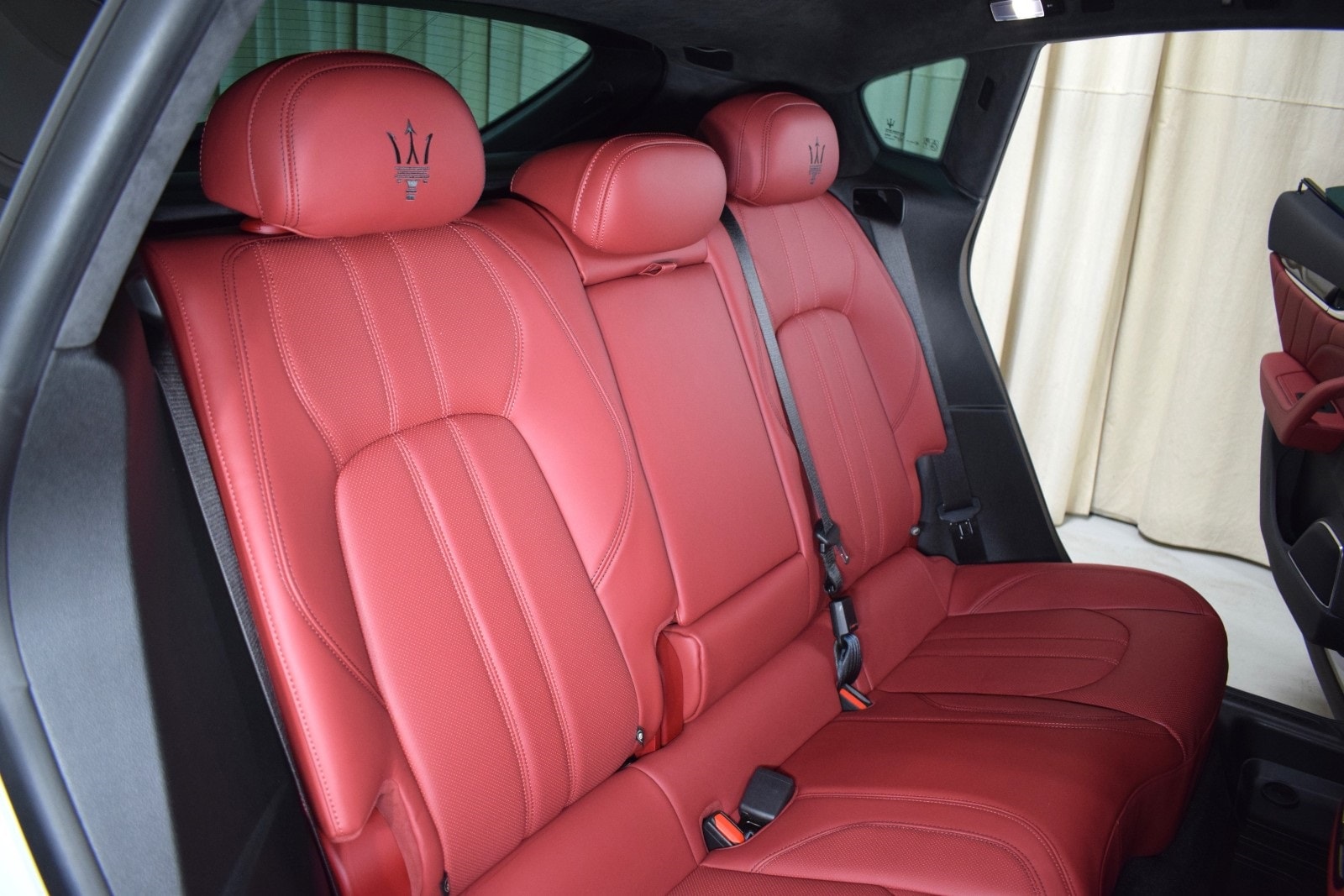 Thumbnail: 2022 Maserati Levante - 19