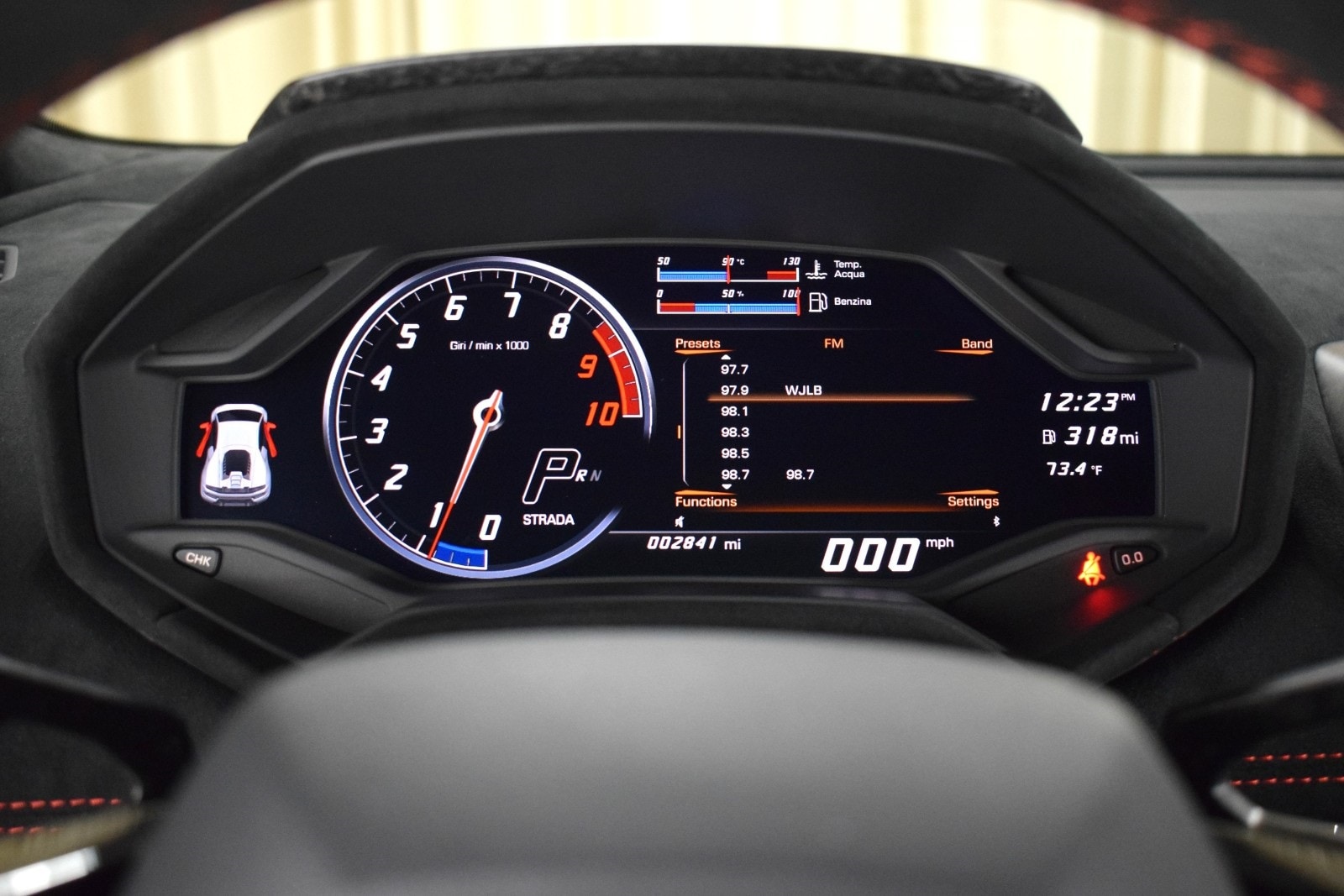 Thumbnail: 2019 Lamborghini Huracan - 28