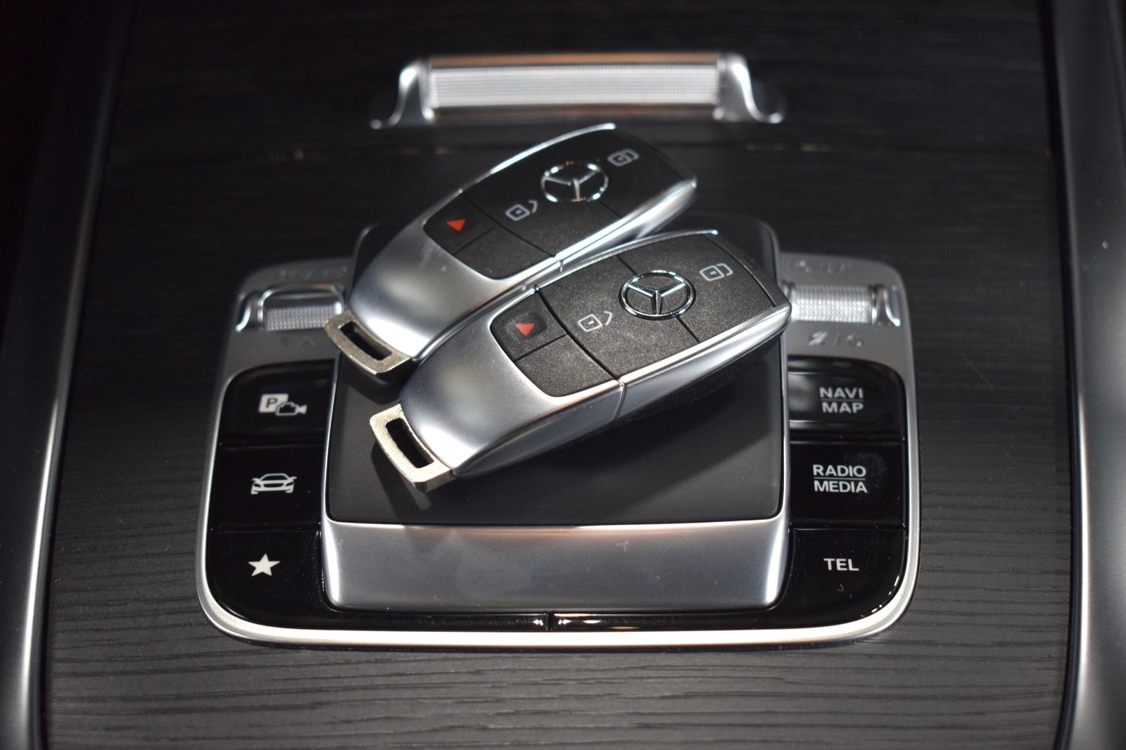 Thumbnail: 2025 Mercedes-Benz G-Class - 41