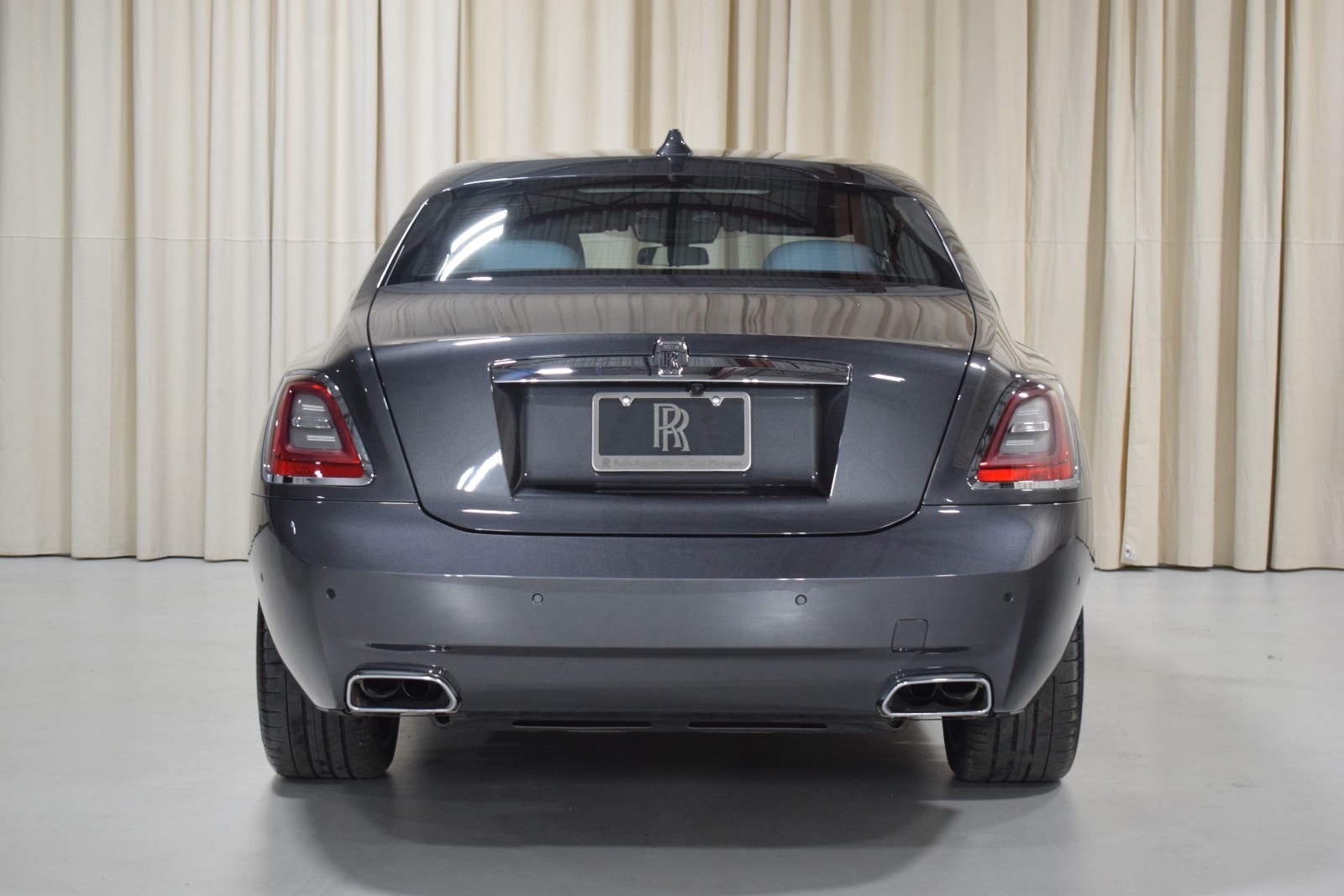 Thumbnail: 2021 Rolls-Royce Ghost - 12