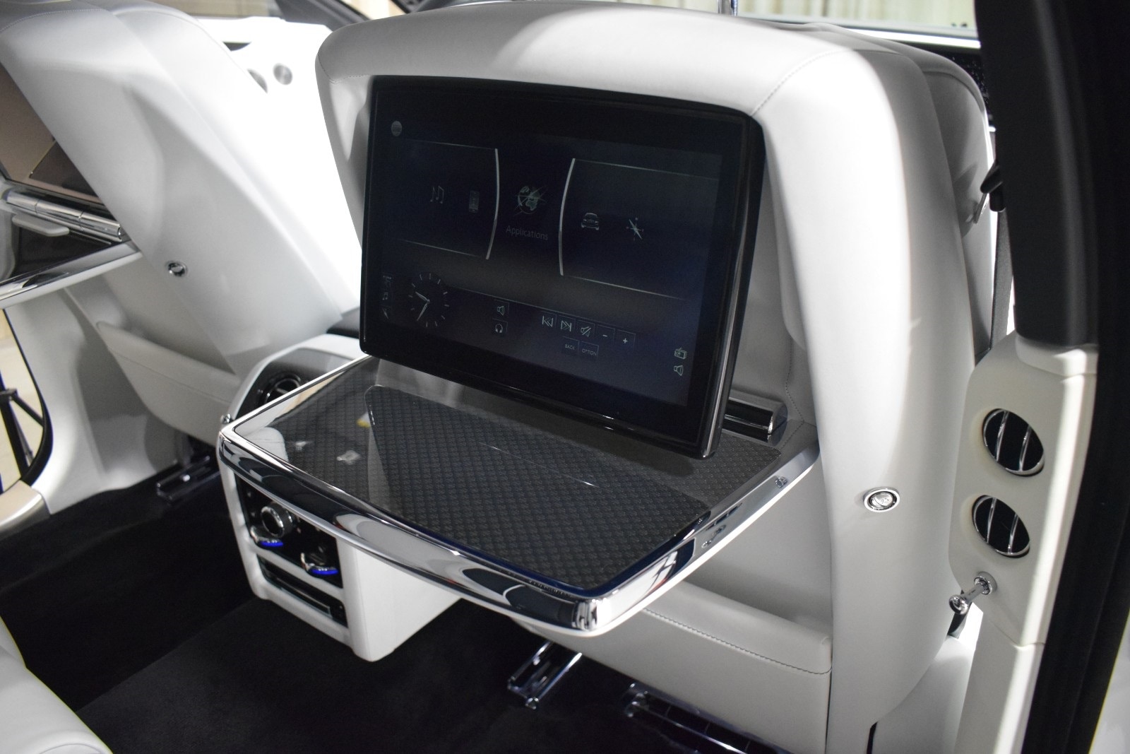 Thumbnail: 2022 Rolls-Royce Ghost - 23