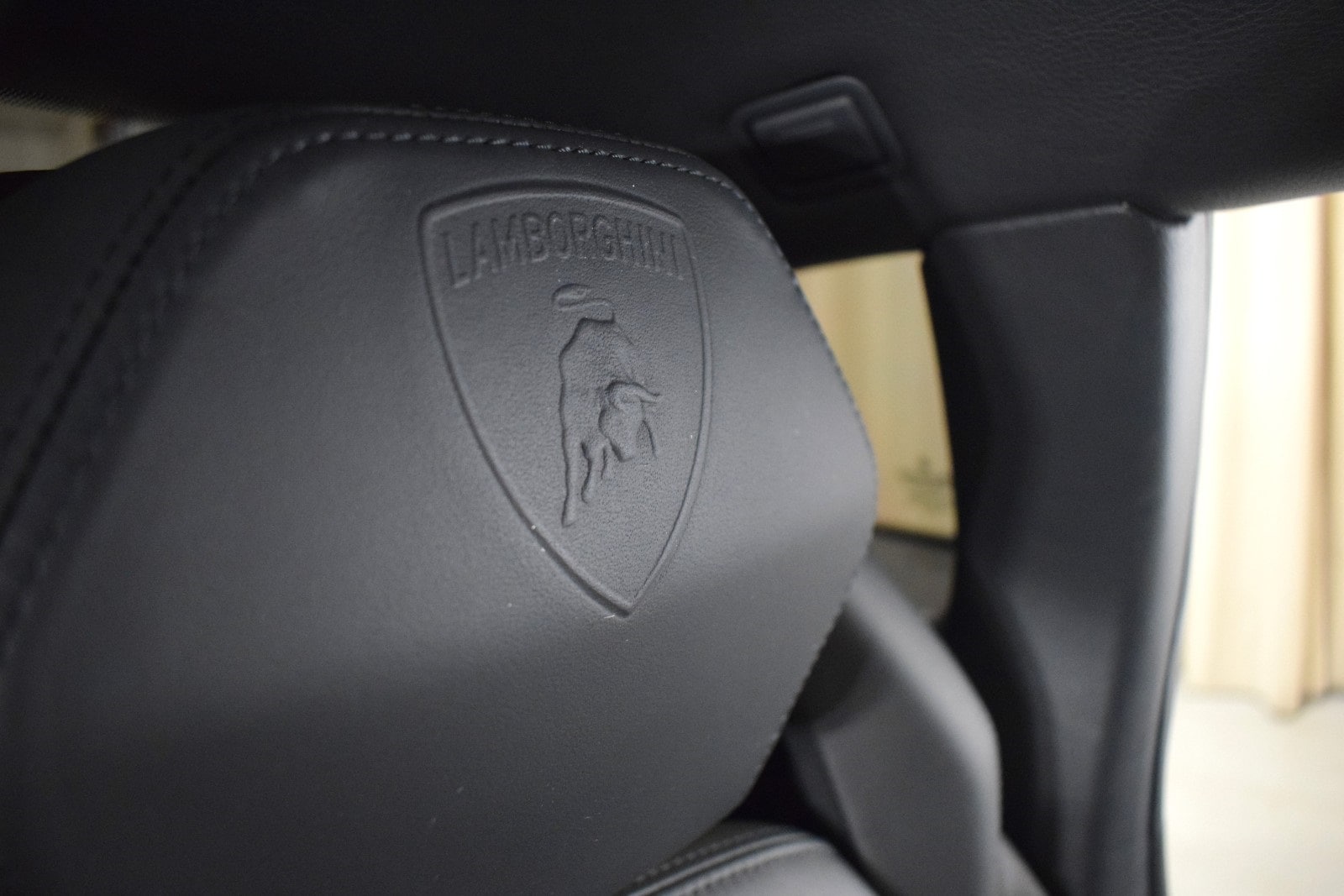 Thumbnail: 2012 Lamborghini Gallardo - 31