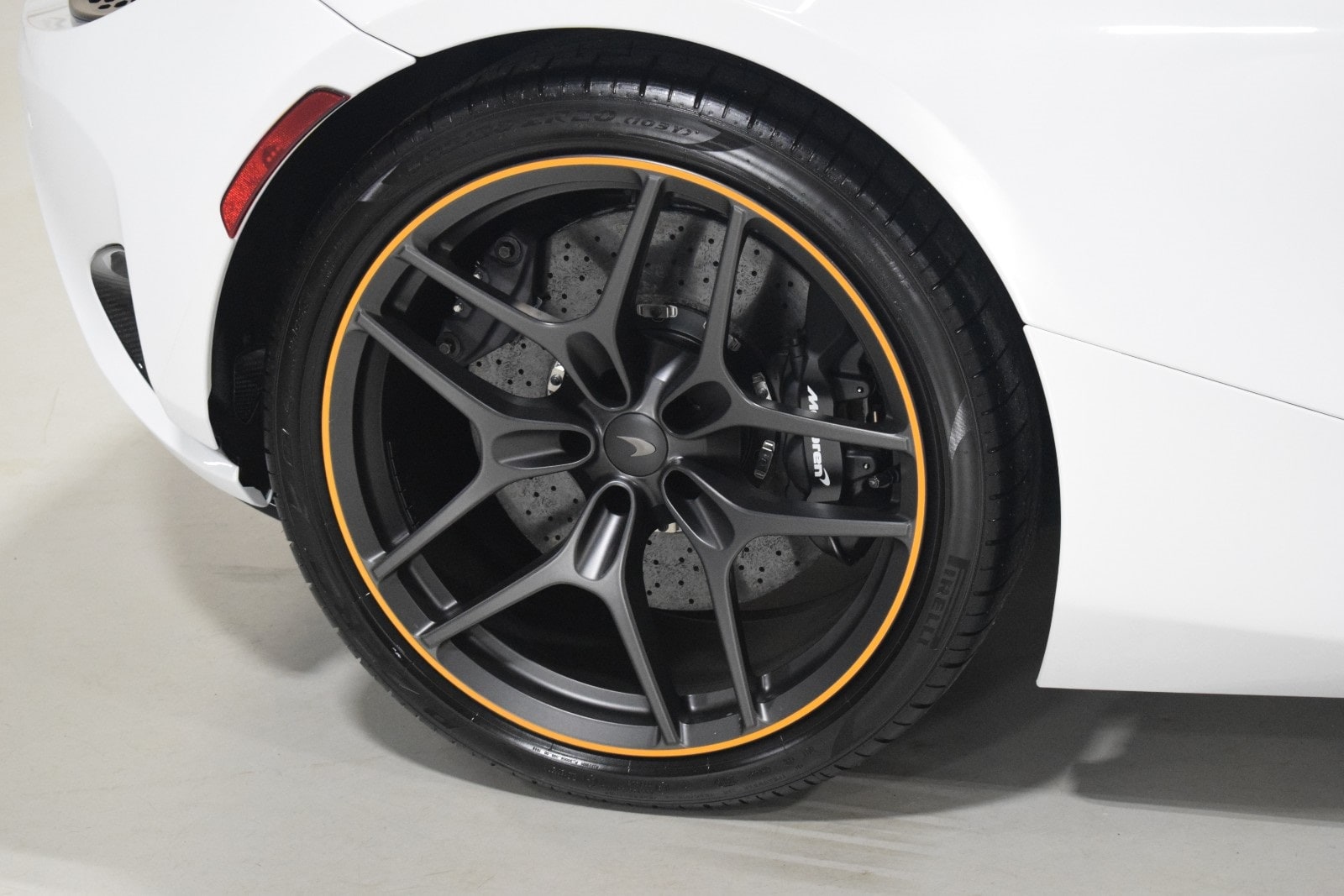 Thumbnail: 2026 Mclaren 750S - 17