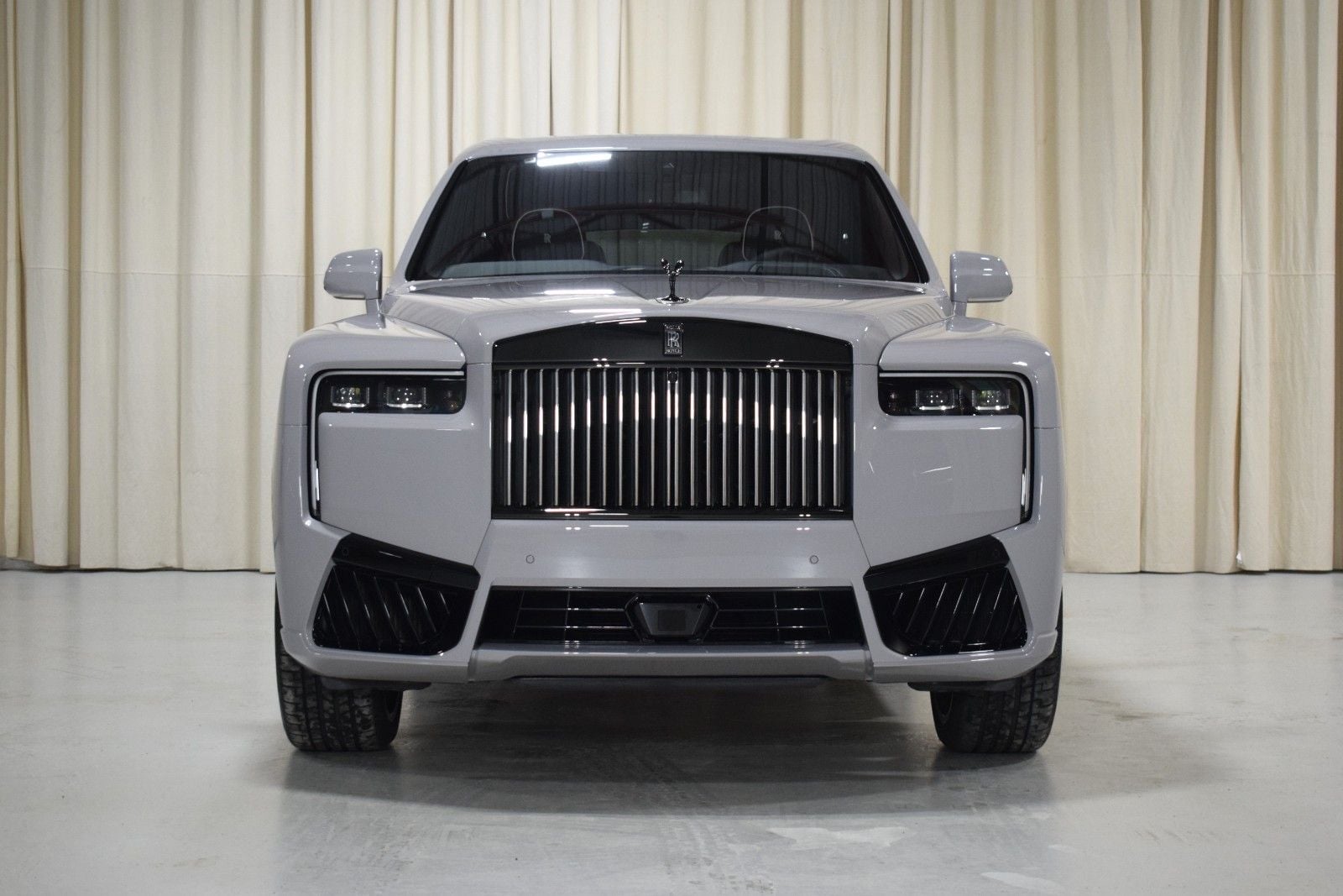 2026 Rolls-Royce Cullinan Black Badge - Photo 8