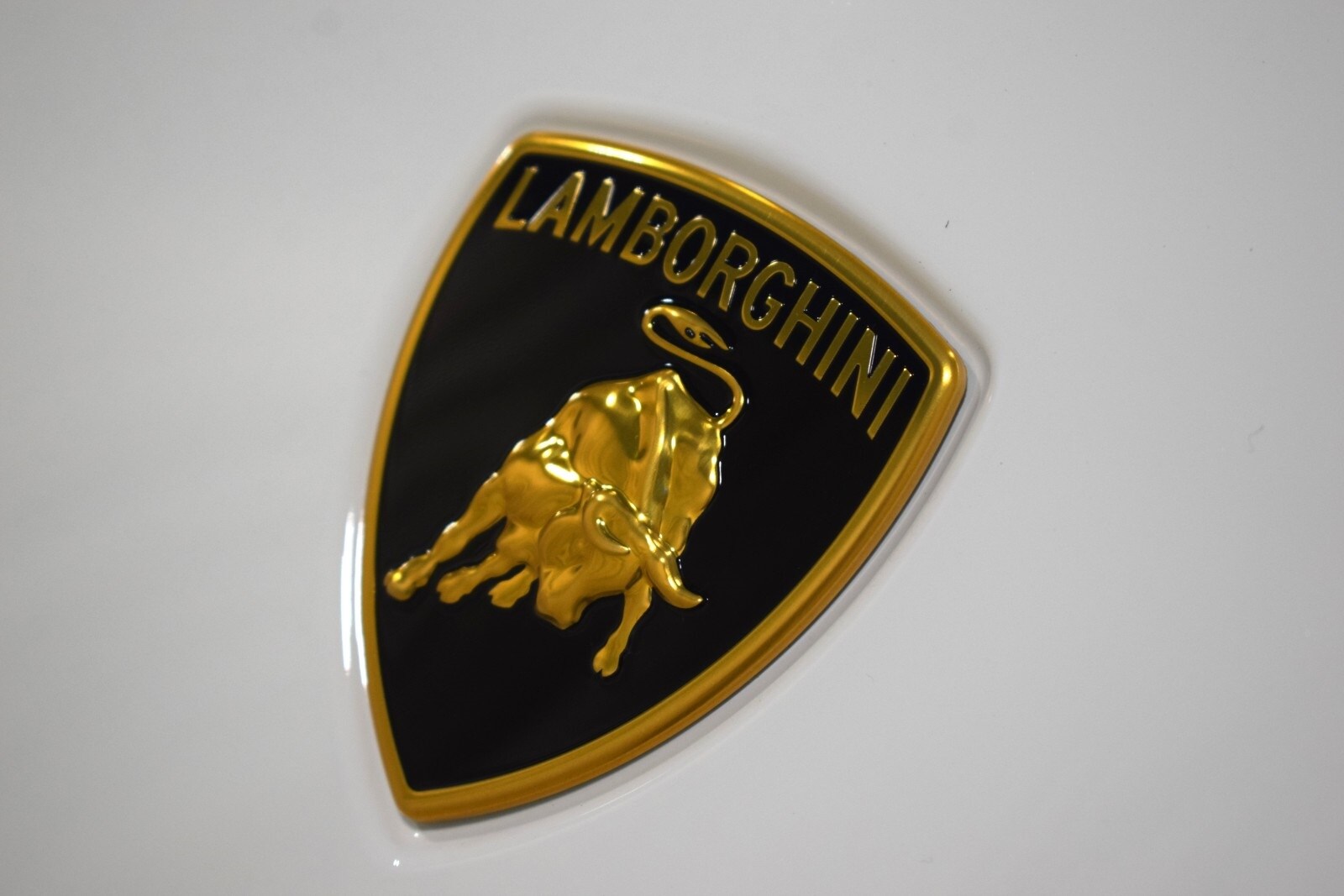 Thumbnail: 2025 Lamborghini Urus - 3