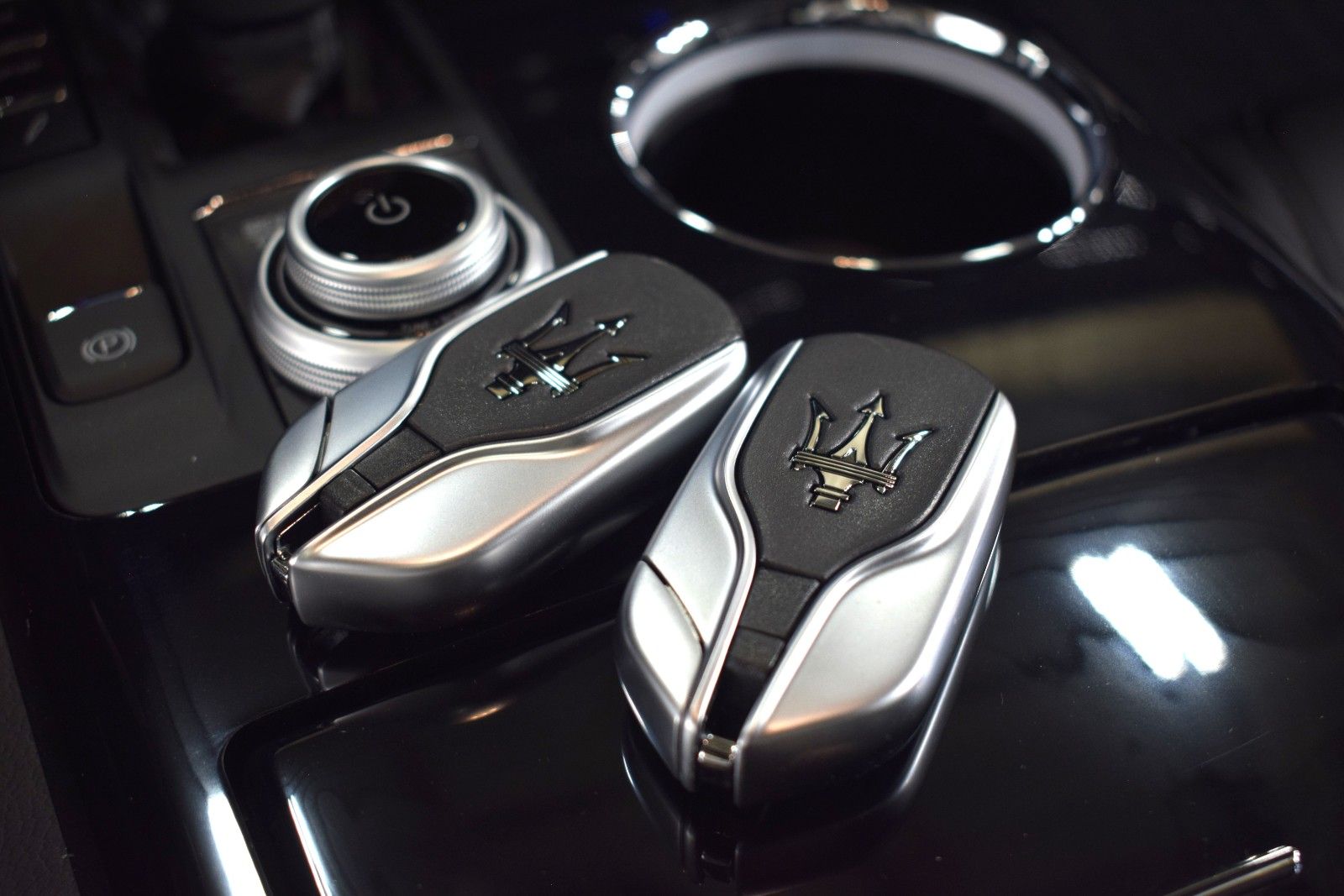 Thumbnail: 2024 Maserati Quattroporte - 40