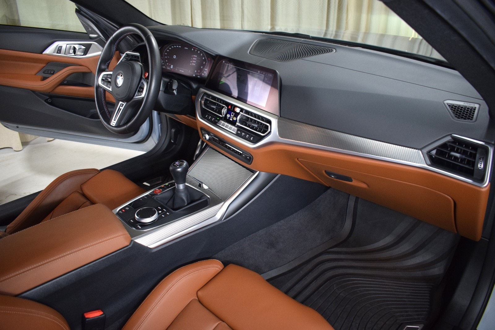 Thumbnail: 2023 BMW M4 - 21