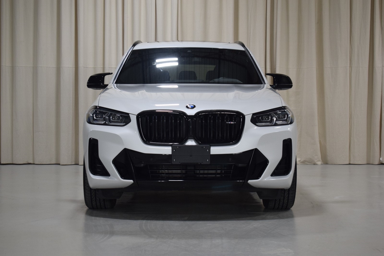 Thumbnail: 2023 BMW X3 - 8