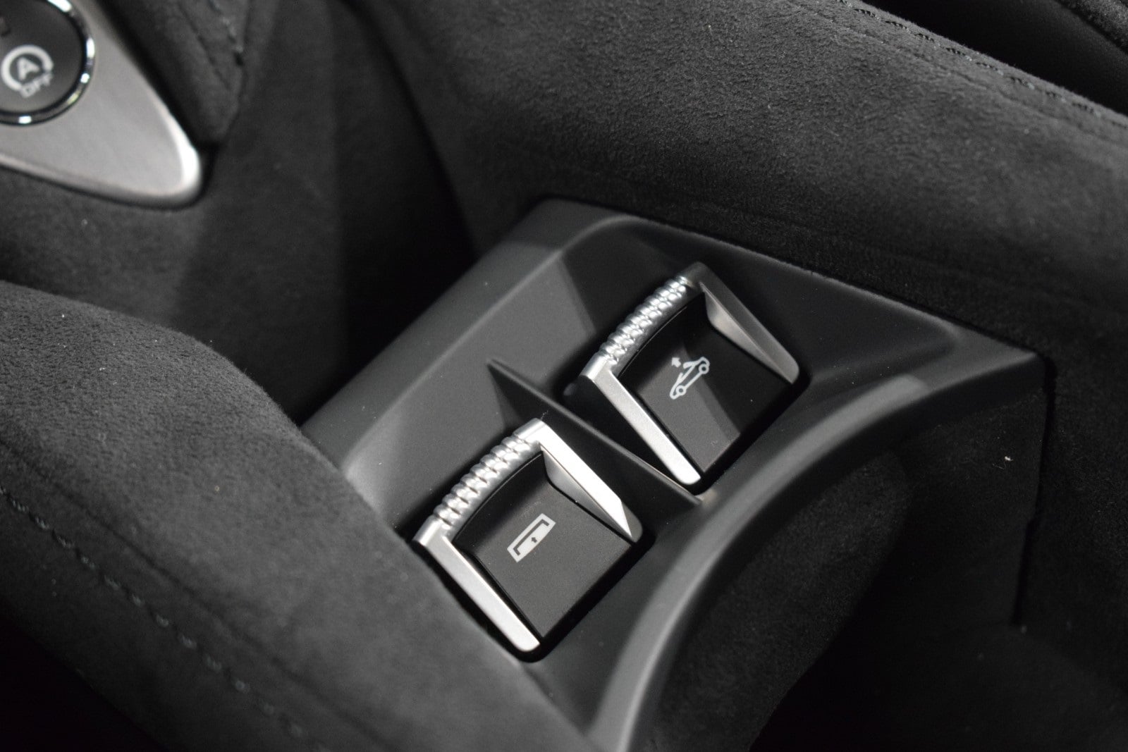 Thumbnail: 2026 Mclaren 750S - 32