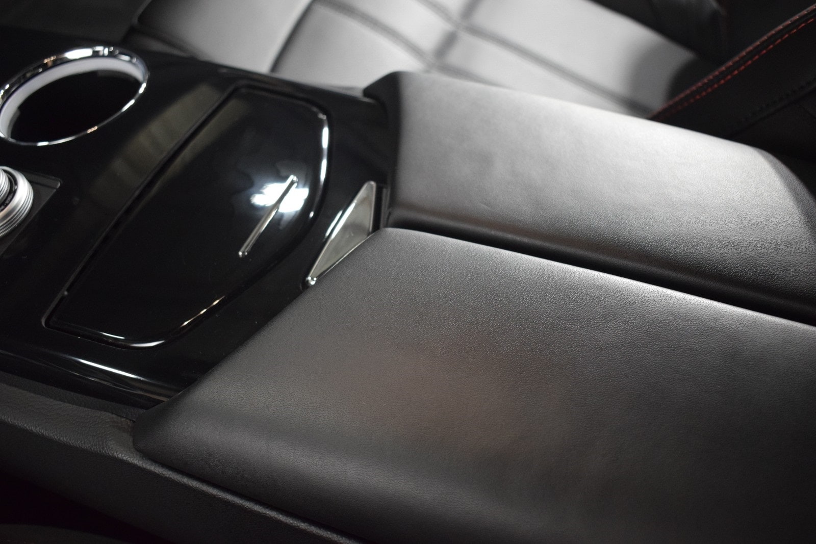 Thumbnail: 2024 Maserati Ghibli - 37