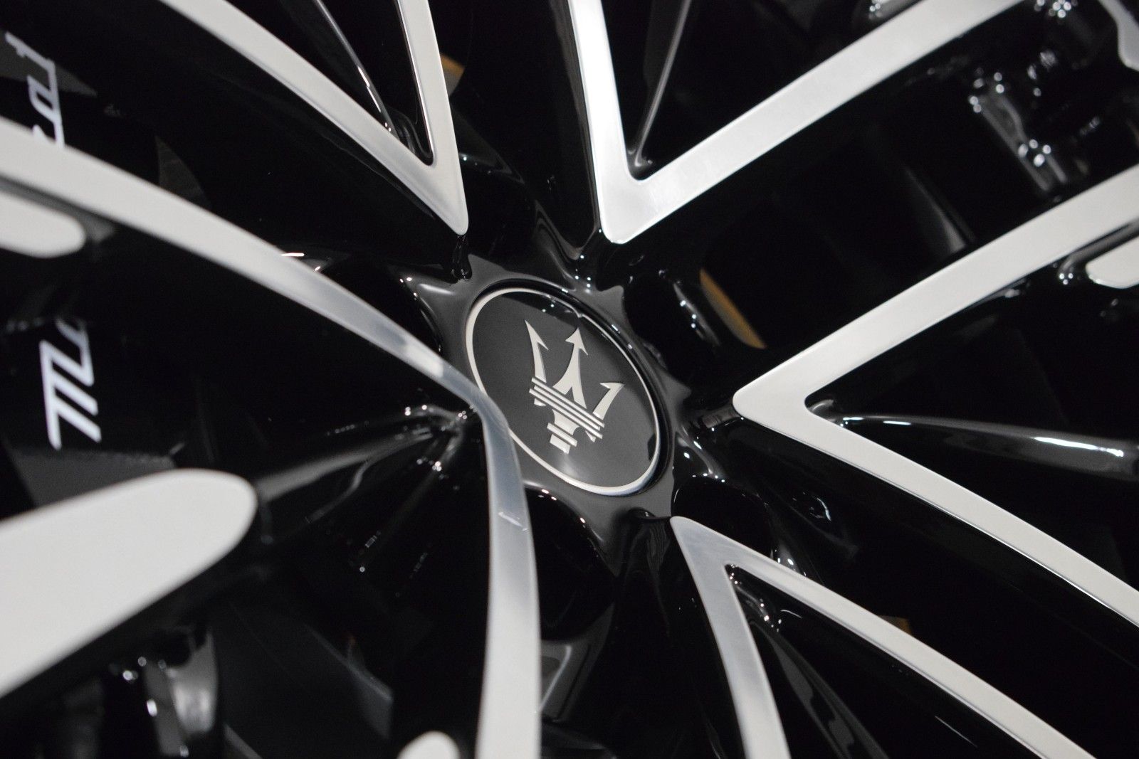 Thumbnail: 2025 Maserati Grecale - 17