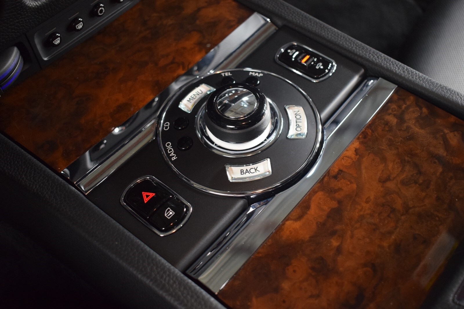 Thumbnail: 2012 Rolls-Royce Ghost - 38