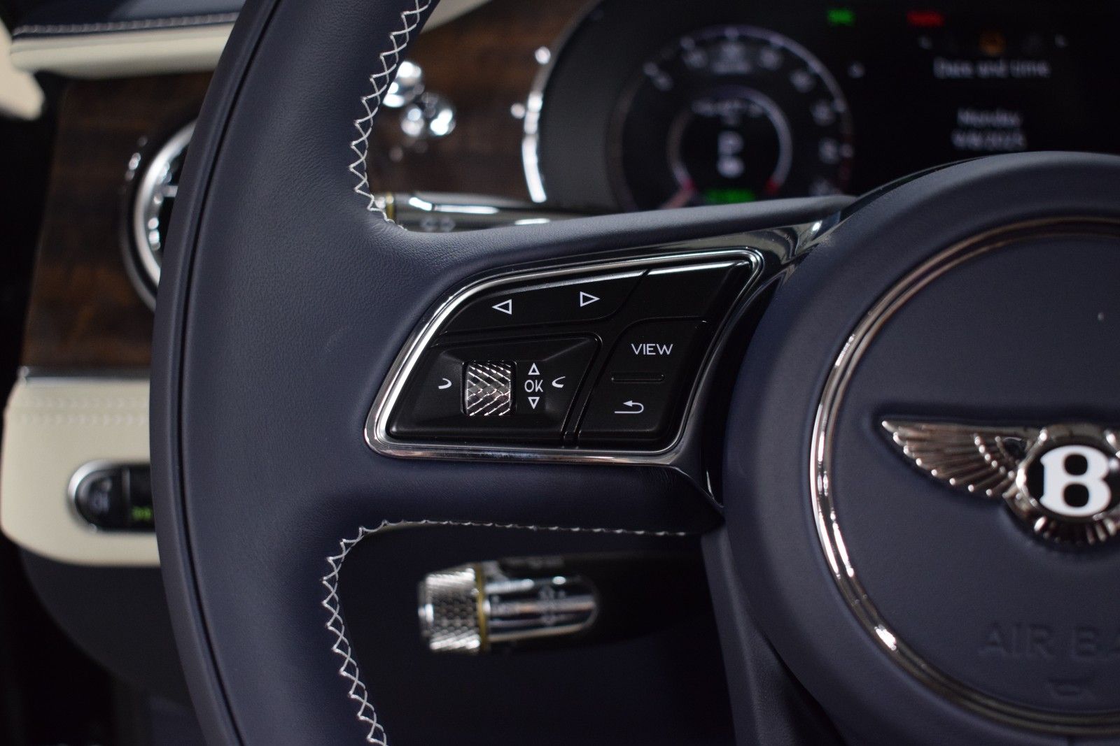 Thumbnail: 2026 Bentley Continental - 27