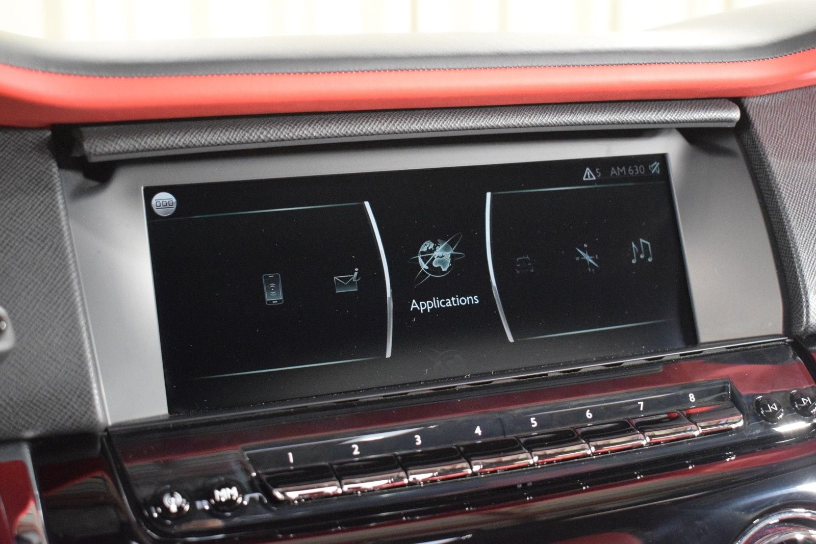 Thumbnail: 2022 Rolls-Royce Cullinan - 33