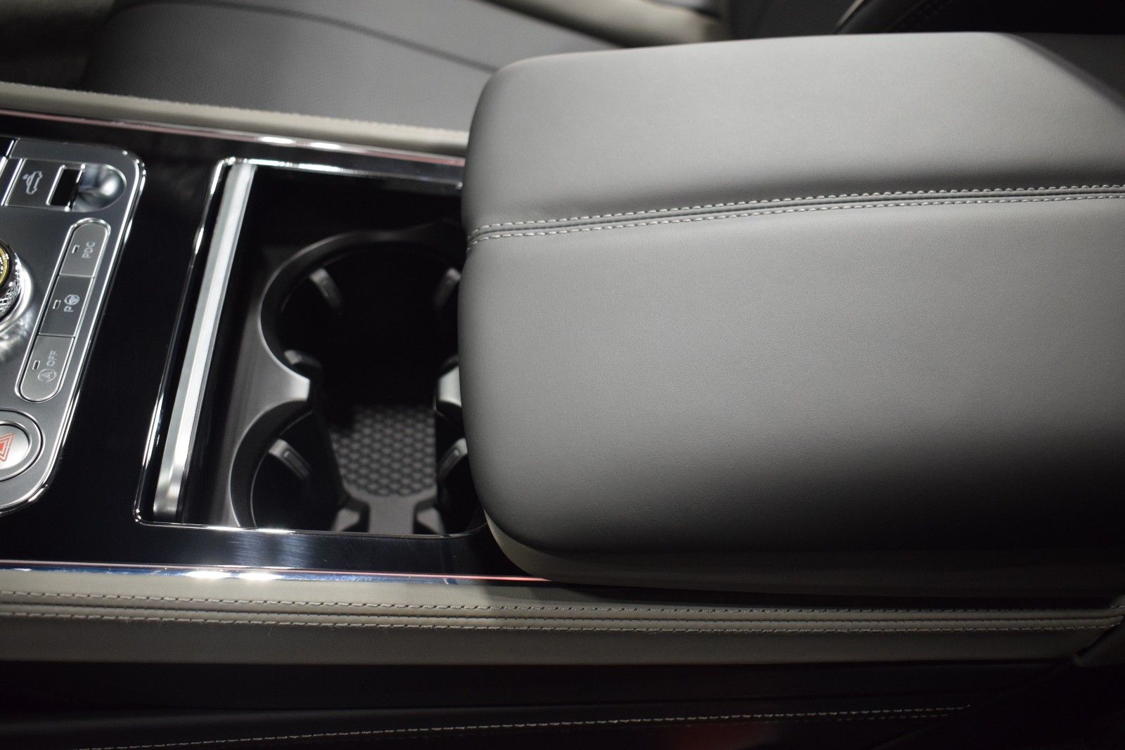 Thumbnail: 2024 Bentley Continental - 40