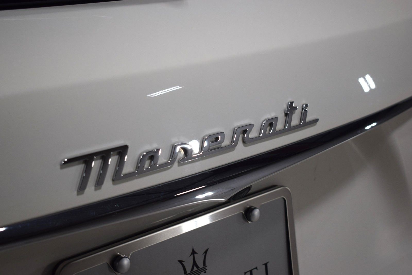 Thumbnail: 2023 Maserati Levante - 10