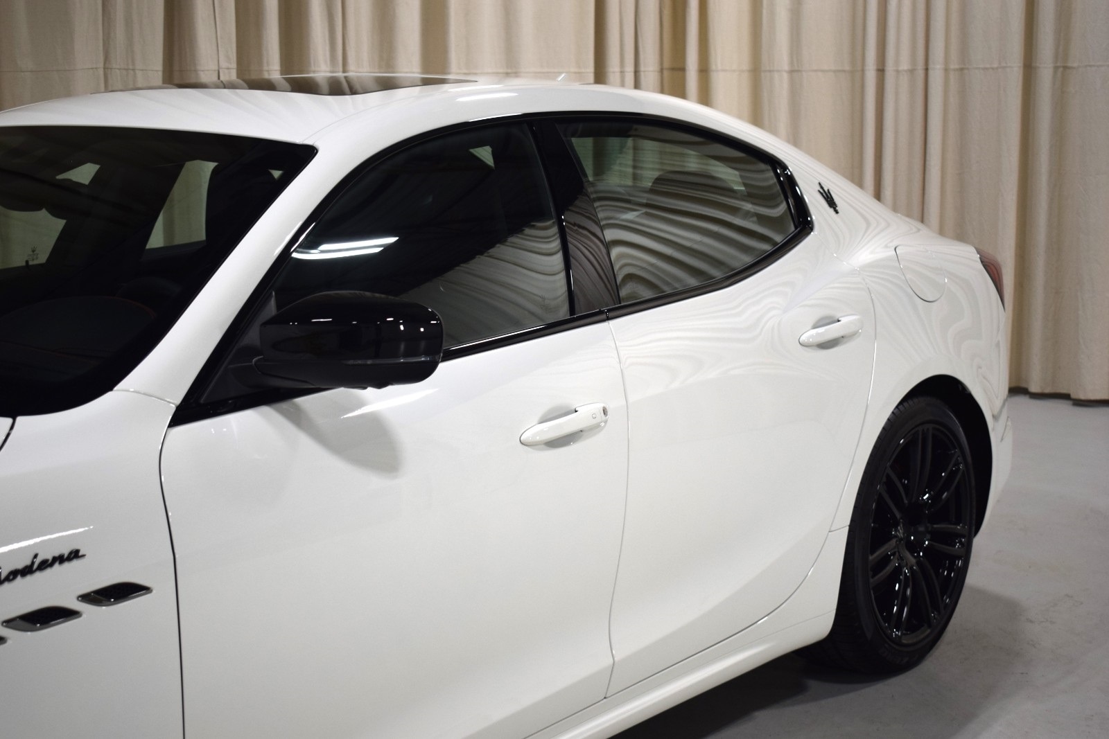 Thumbnail: 2024 Maserati Ghibli - 2